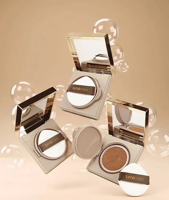 Tiga Perfect Blur Cushion terbuka melayang di antara gelembung