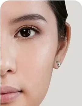 Shade Light: wajah tampak mulus sesudah memakai cushion