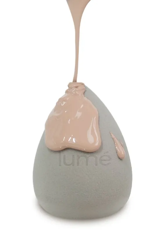 Beauty blender abu-abu berlogo lumé disiram foundation cair warna nude