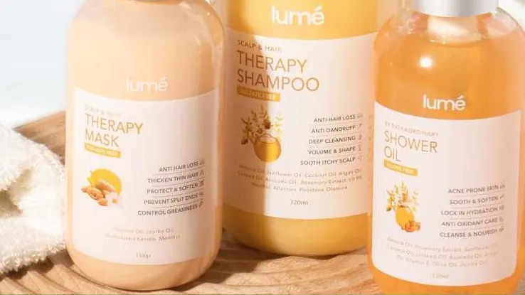 Isi paket: Scalp & Hair Therapy Mask, Therapy Shampoo dan 8X Extraordinary Shower Oil